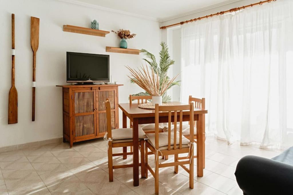 Apartamento Frente Al Mar, Familiar Y Acogedor. 산타 폴라 외부 사진