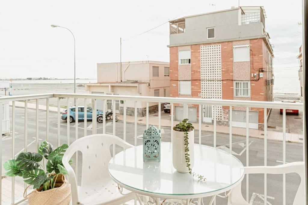 Apartamento Frente Al Mar, Familiar Y Acogedor. 산타 폴라 외부 사진